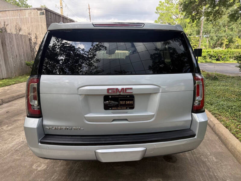2016 GMC Yukon XL SLT