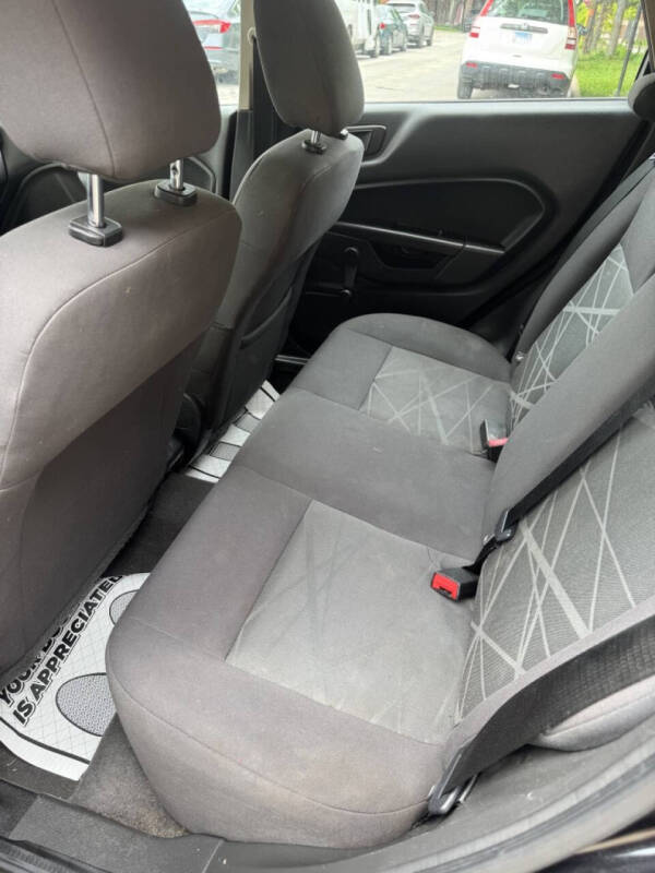 2014 Ford Fiesta S