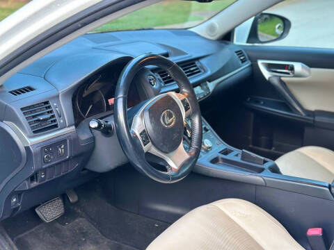 2012 Lexus CT 200h Premium
