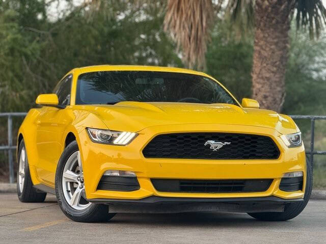 2017 Ford Mustang V6