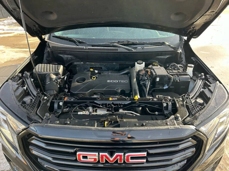 2022 GMC Terrain SLE