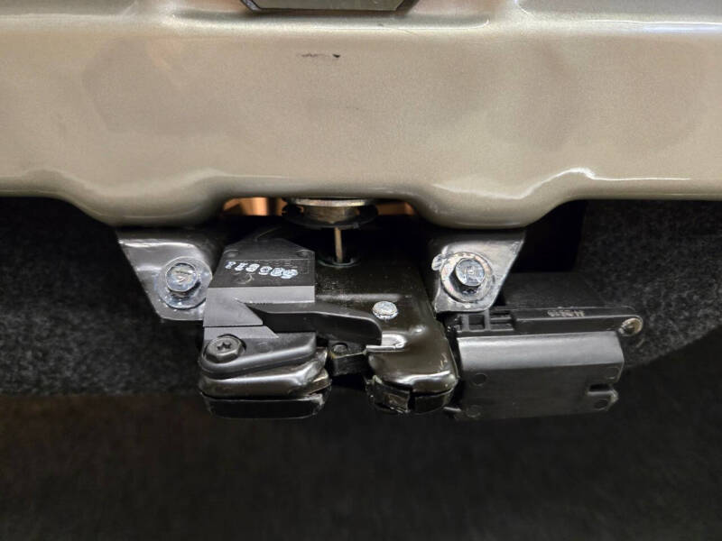 1997 Lincoln Town Car Executive