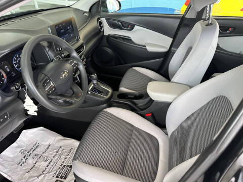 2022 Hyundai Kona SE