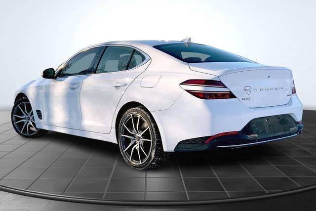 2023 Genesis G70