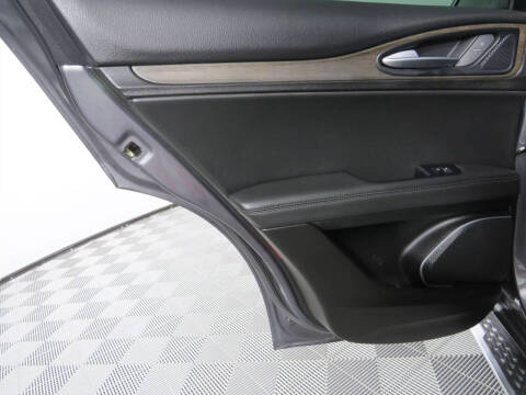 2018 Alfa Romeo Stelvio Ti