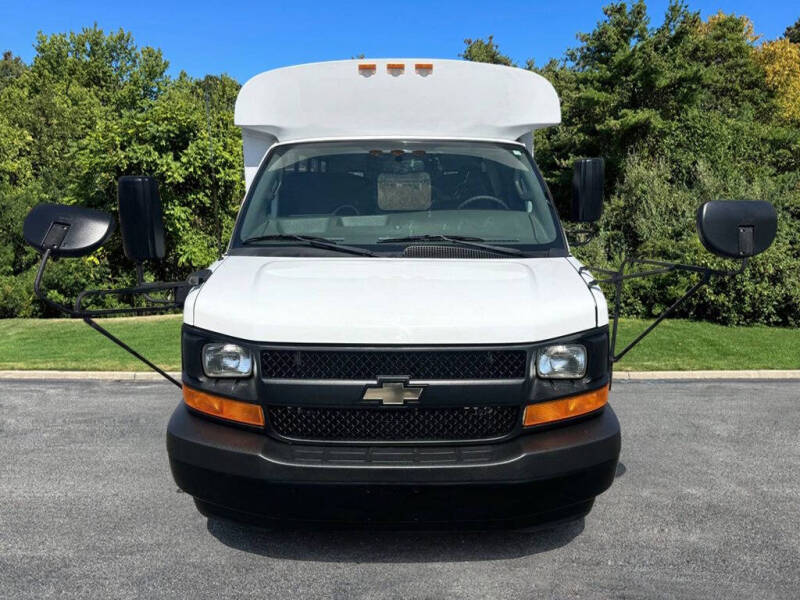 2017 Chevrolet 3500 Express