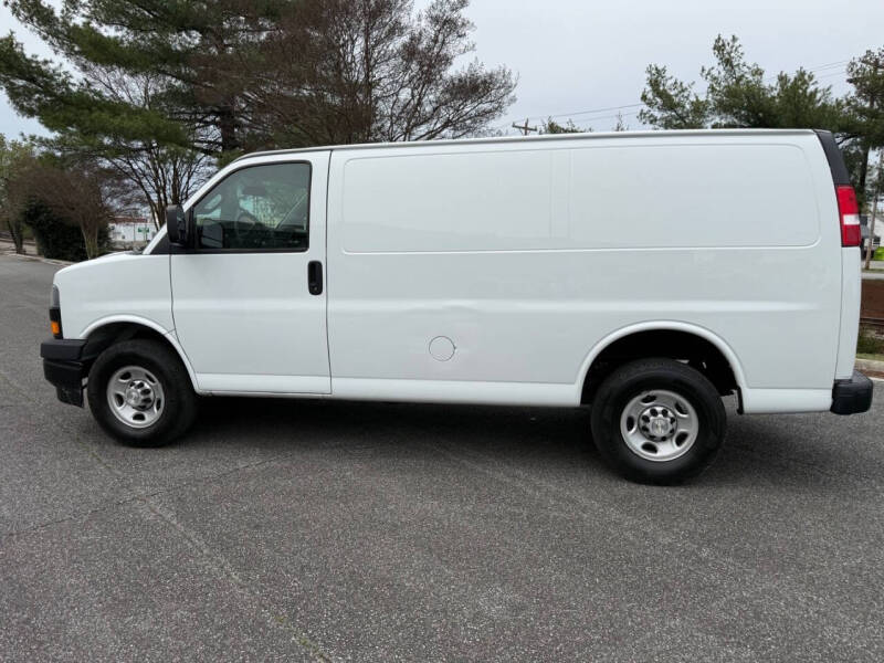 2020 Chevrolet Express 2500