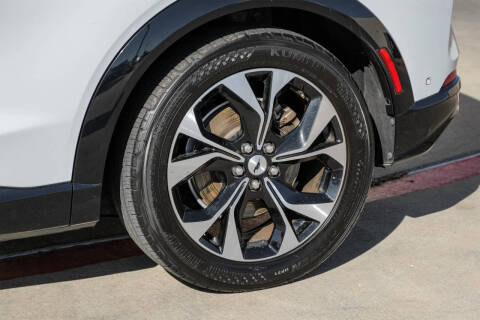 2022 Ford Mustang Mach-E Premium