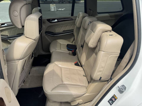 2014 Mercedes-Benz GL-Class GL 550 4MATIC