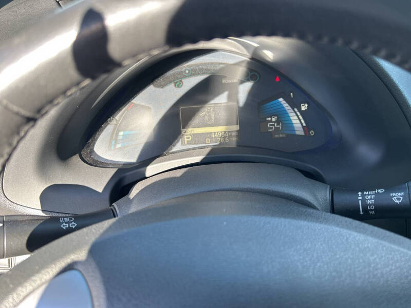 2016 Nissan LEAF S-30