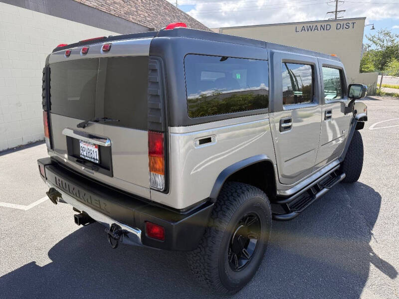 2004 HUMMER H2