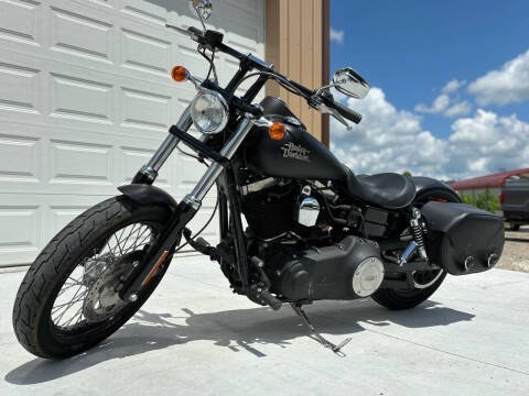 2016 Harley Davidson Street Bob for sale at Jim's Hometown Auto Sales LLC in Cambridge OH