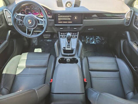 2023 Porsche Cayenne