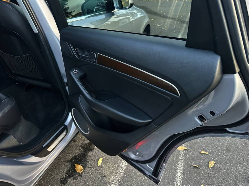 2016 Audi Q5 2.0T quattro Premium Plus