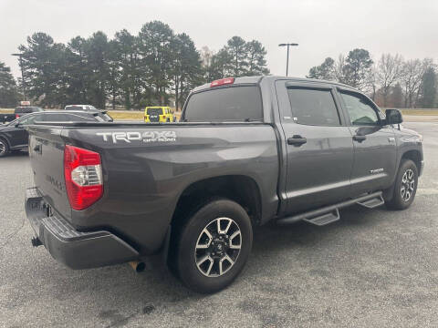 2019 Toyota Tundra SR5