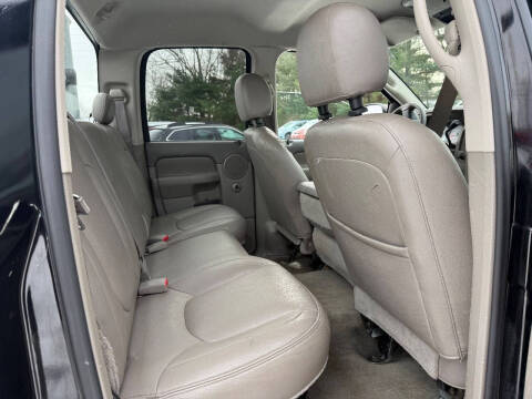 2004 Dodge Ram 1500 SLT