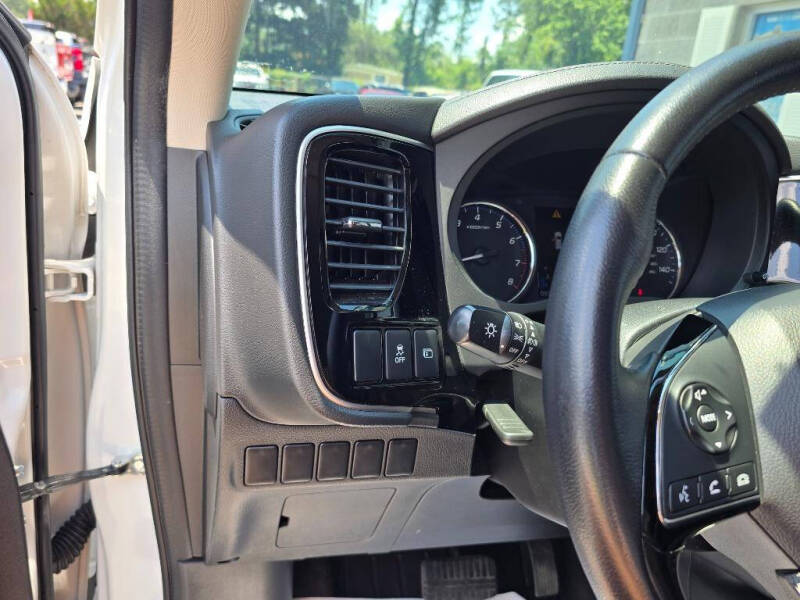 2018 Mitsubishi Outlander SE