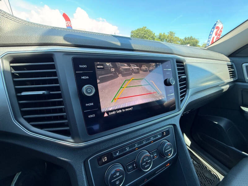 2019 Volkswagen Atlas SE