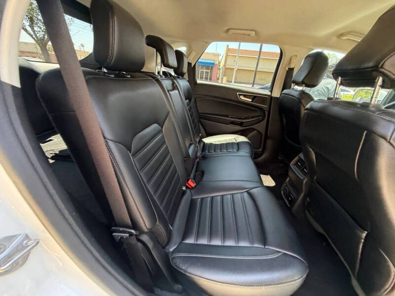 2020 Ford Edge SEL