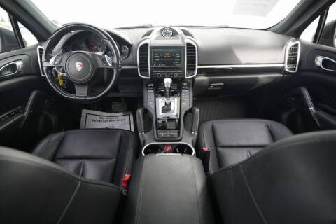 2012 Porsche Cayenne
