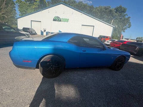2016 Dodge Challenger SXT Plus