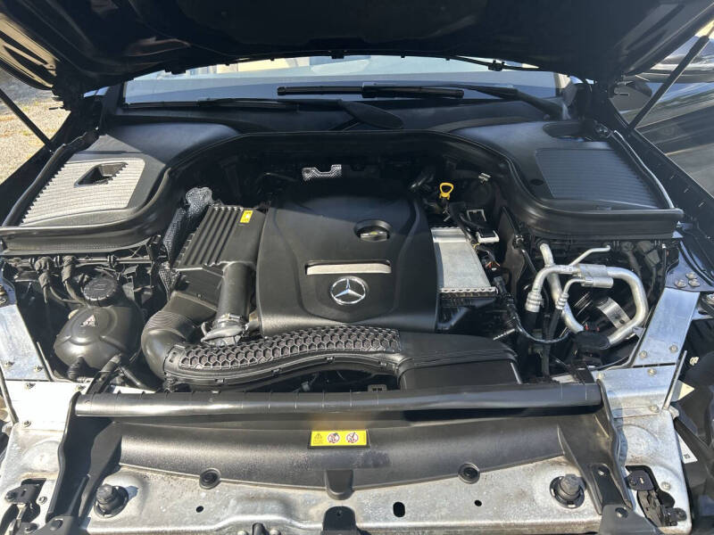 2019 Mercedes-Benz GLC GLC 300