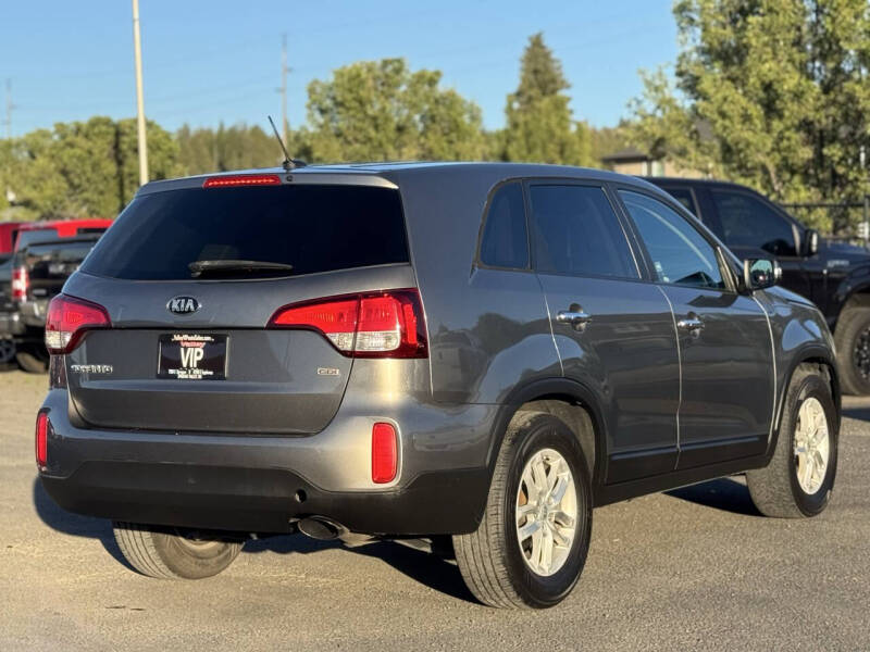 2015 Kia Sorento LX