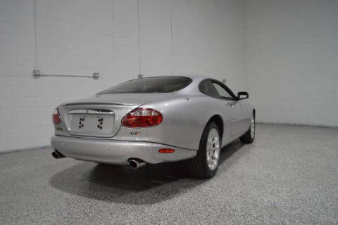 2002 Jaguar XKR