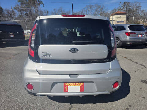 2018 Kia Soul +