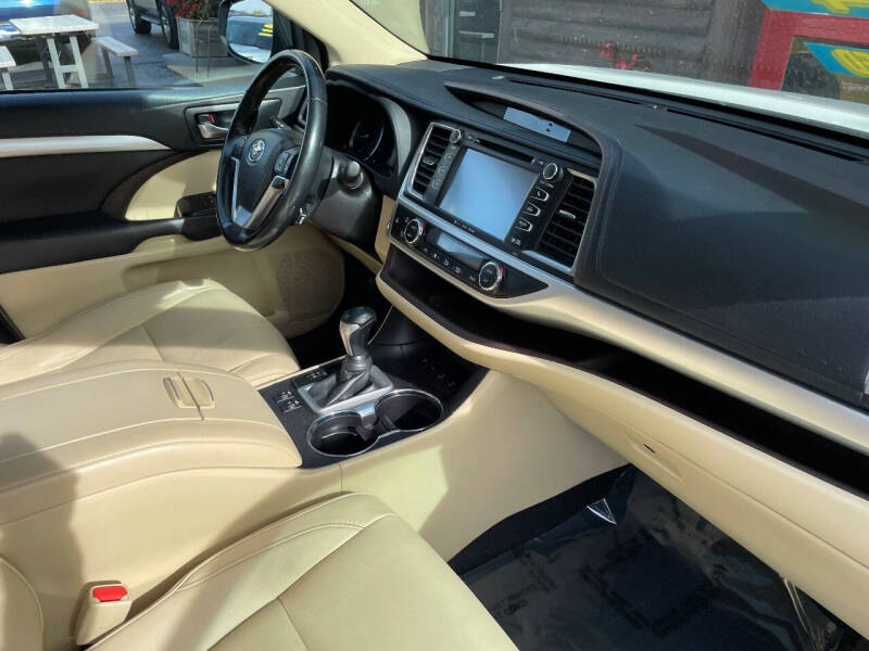 2018 Toyota Highlander