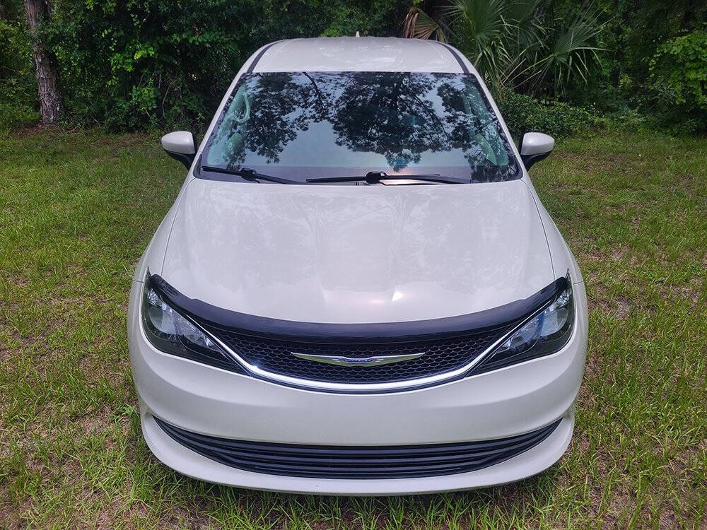 2017 Chrysler Pacifica for sale at Flagler Auto Center in Bunnell, FL