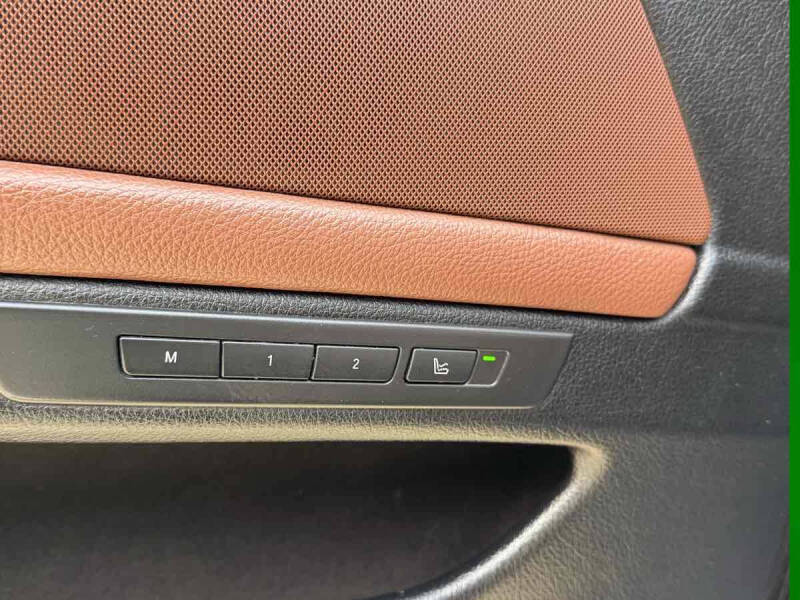 2012 BMW 5 Series 550i xDrive