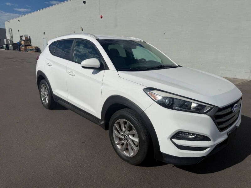 2016 Hyundai Tucson SE