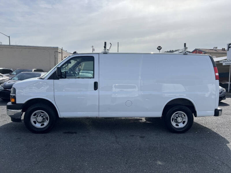 2021 Chevrolet Express 2500