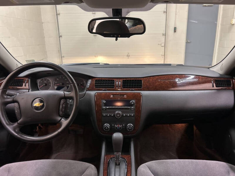 2011 Chevrolet Impala LT