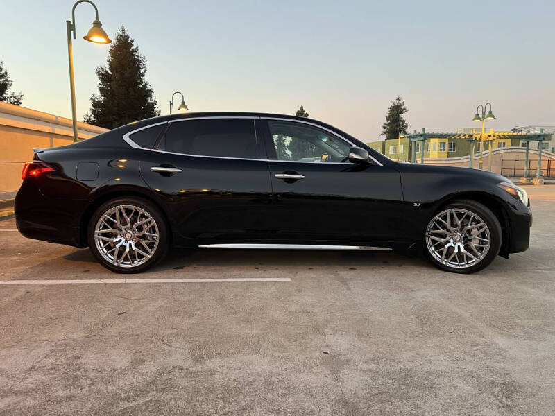 2017 Infiniti Q70L 3.7