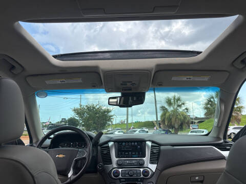 2019 Chevrolet Suburban LT