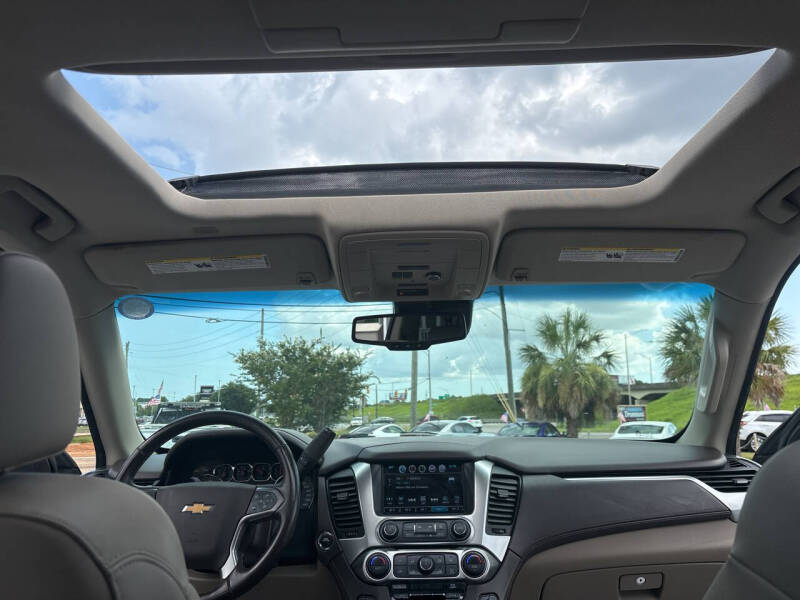 2019 Chevrolet Suburban LT