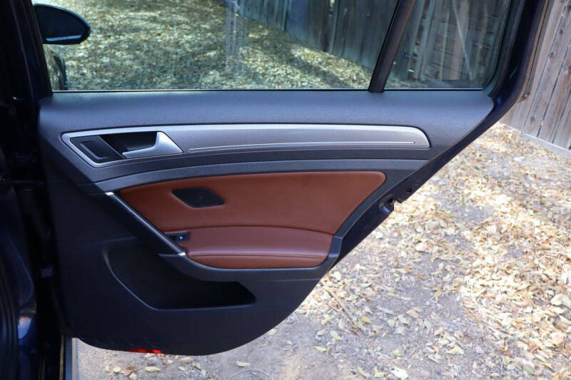 2017 Volkswagen Golf Alltrack