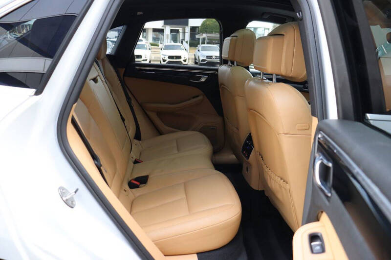 2017 Porsche Macan S