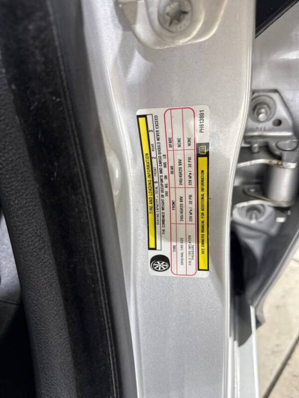 2023 Chrysler 300 S V6