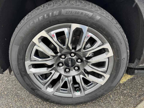 2023 GMC Yukon Denali Ultimate