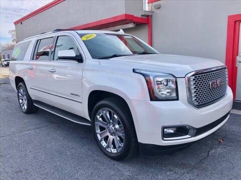 2015 GMC Yukon XL for sale at Richardson Sales & Service in Highland IN