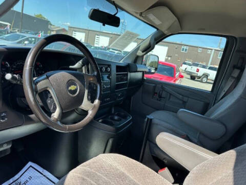 2018 Chevrolet Express 2500