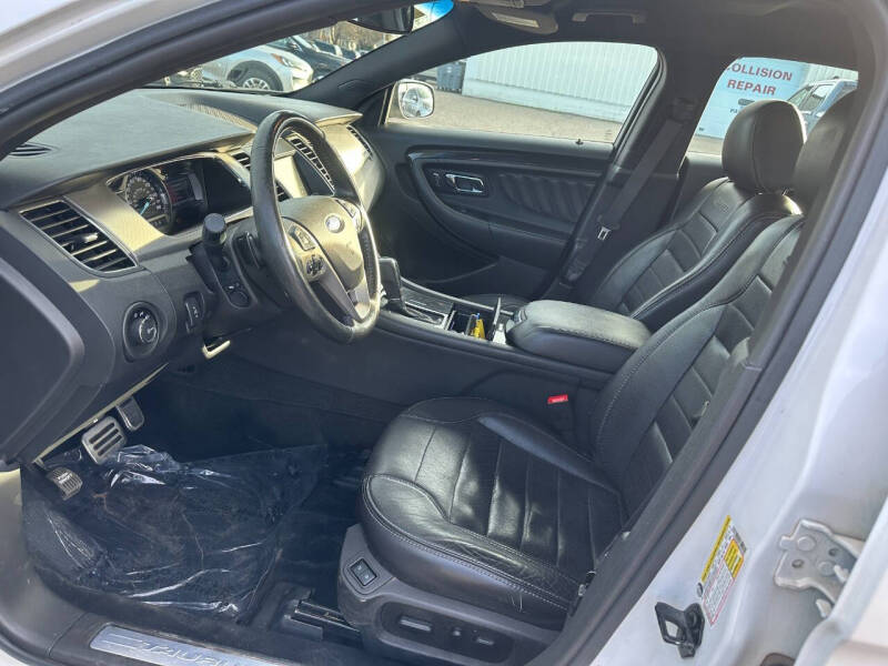 2013 Ford Taurus SHO