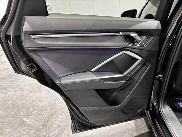 2022 Audi Q3 quattro S line Prem Plus 45 TFSI