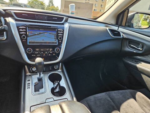 2017 Nissan Murano S