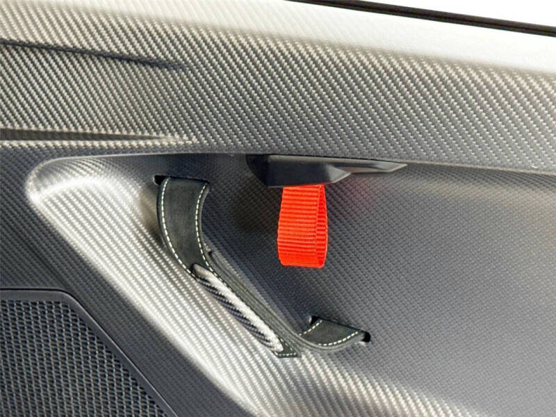 2023 Lamborghini Huracan STO