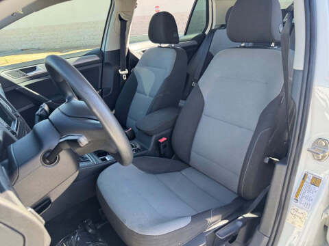 2016 Volkswagen e-Golf SE