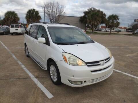 2004 Toyota Sienna for sale at MOTORS OF TEXAS in Houston TX